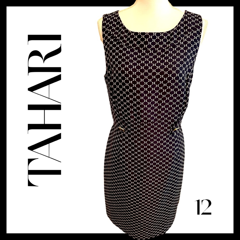 NWOT Tahari Navy & White print dress